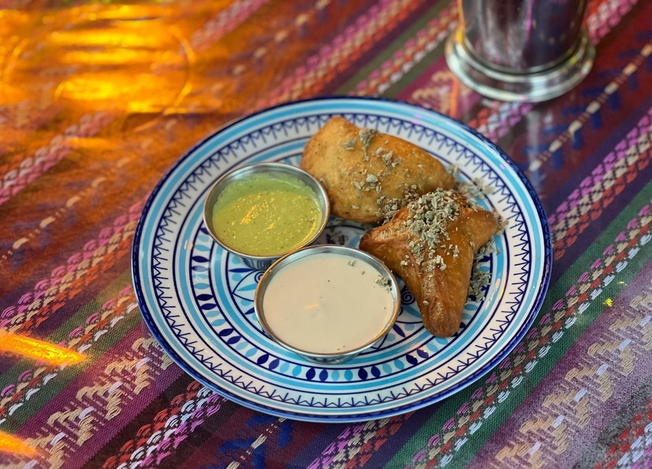 עג'ינת אל סת 