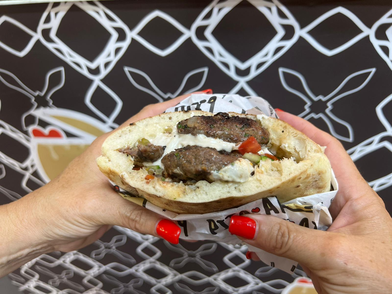 חצי מנת קבב או פורטבלו